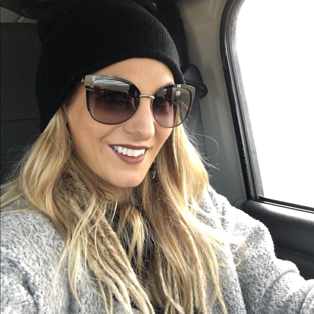 Meet your Posher, Lindsey